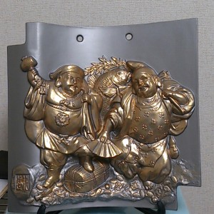 飾るようにつくられた瓦もあります！！