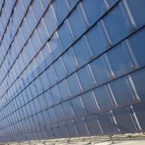 新築の屋根工事です。スーパートライ・type1