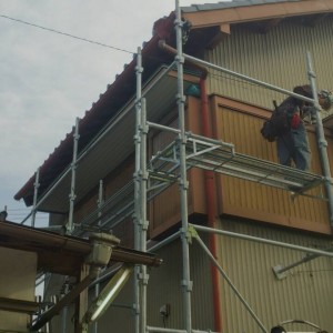 天竜区にて雨樋交換工事・軒先面戸工事・漆喰工事を依頼していただきました。