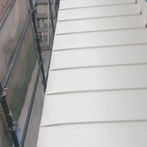 新築　屋根工事　　板金